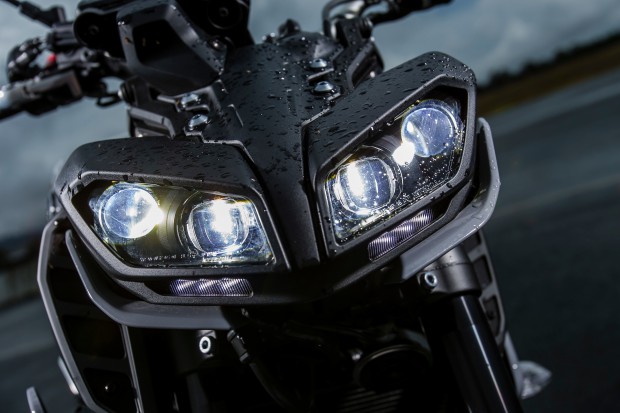 Круглая фара Yamaha MT 07